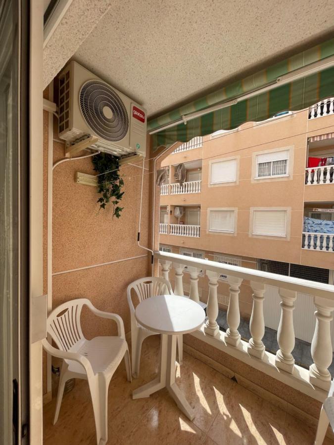 Apartment Goya Torrevieja Luaran gambar